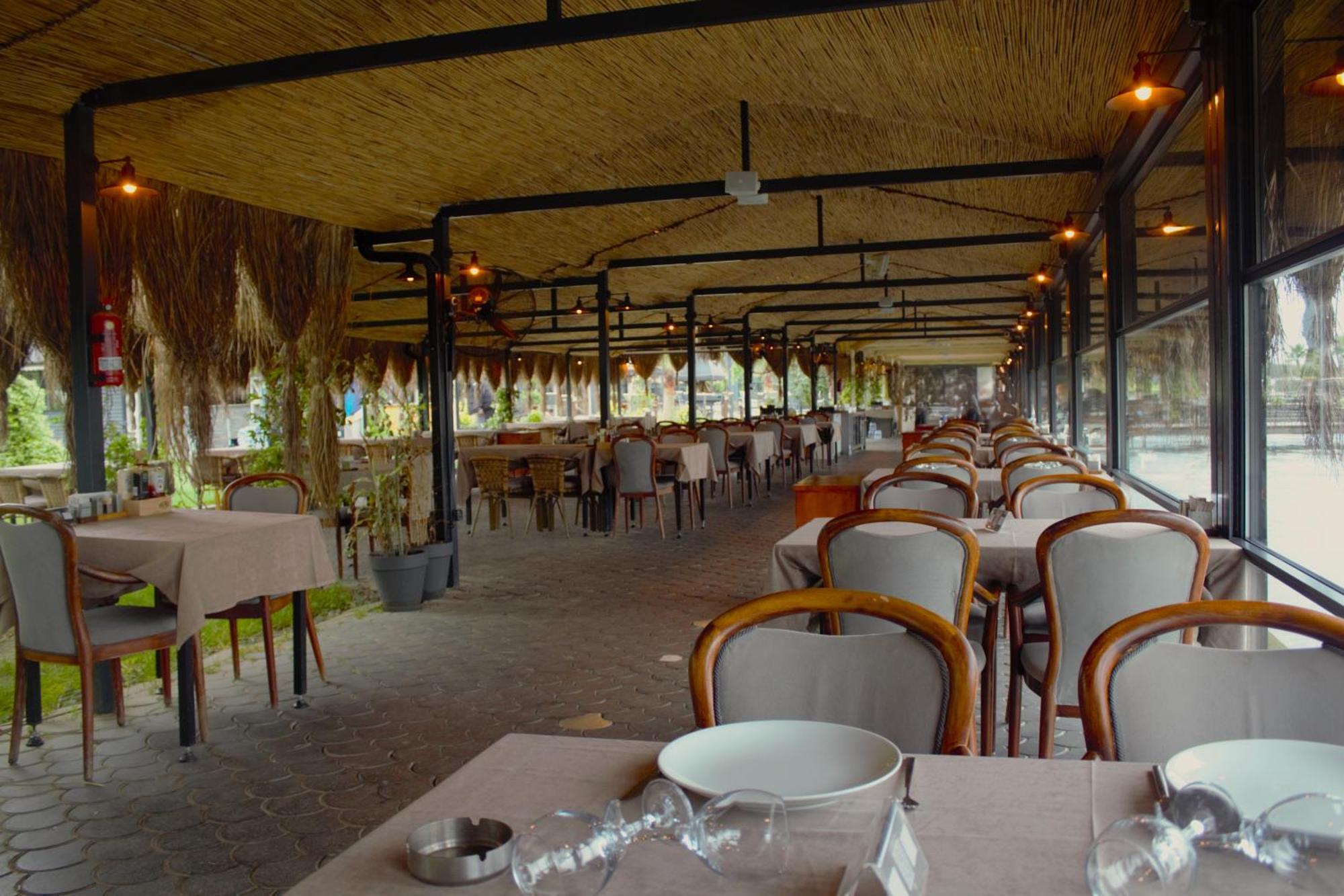Goelevi Hotel *